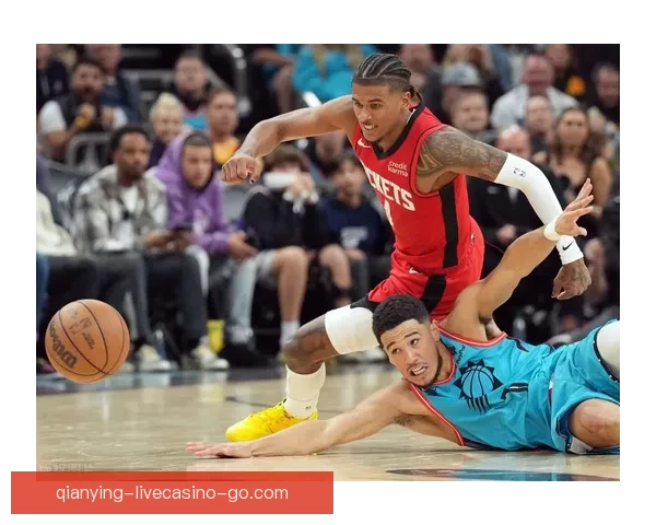 布克空砍34分魔术险胜太阳送湖人锁定季后赛萨格斯20分助力球队突破